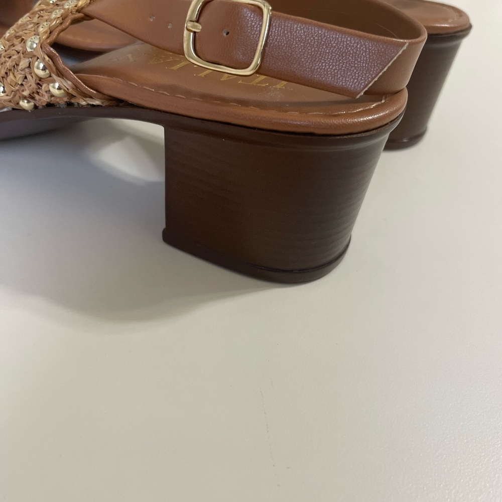 Italian Shoemakers Caramel Sandal with Block Heel - Picture 6 of 6
